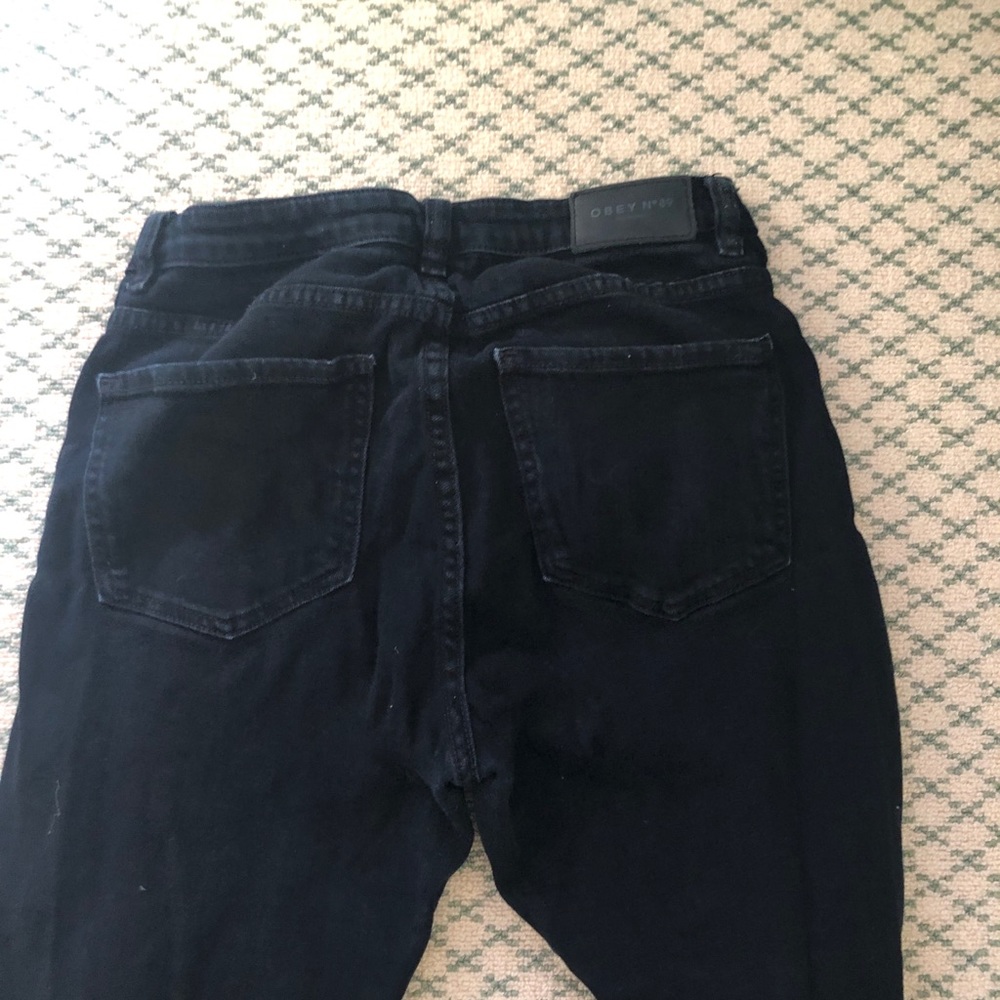 Black ripped jeans
